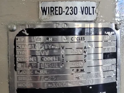 BRIDGEPORT 1-1/2 HP Mills, Vertical | Machinery Central (16)
