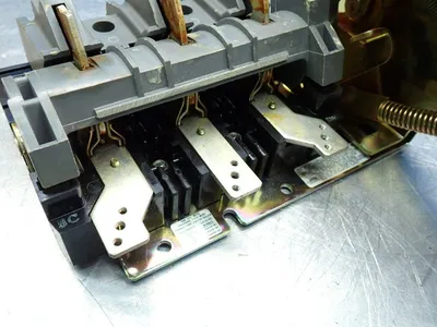 NEW ALLEN BRADLEY 1494FNF60