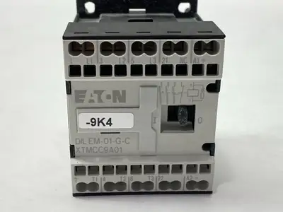 XTMCC9A01 | Eaton  Miniature Contactor 3-Pole 9A 110-120VAC -  Used