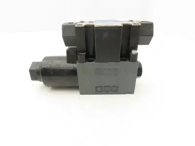Tokyo Tokimec DG4V-3-2AL-M-P7-H-7-54 Directional Control Solenoid Valve 24VDC