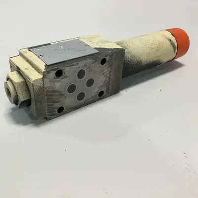 USED REXROTH ZDR6DP240150YM12