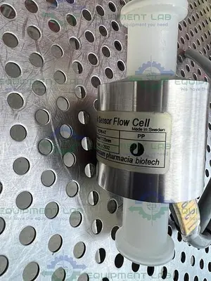USED AMERSHAM PHARMACIA FCP6-A7 AIR SENSOR FLOW CELL ID 6MM/TC25MM, 1/2"