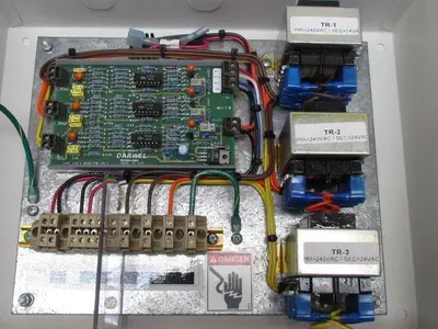 Tyco WP93497 AC Voltage Interface VIU 240V 3PH 3VDC Galaxy Millennium Controller