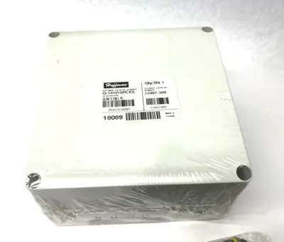New | in-Stock Hoffman QLine E Enclosure, Polycarbonate 7" x 7" x 4" Electrical Boxes Michigan US | Maverick Industrial Sales #1392049