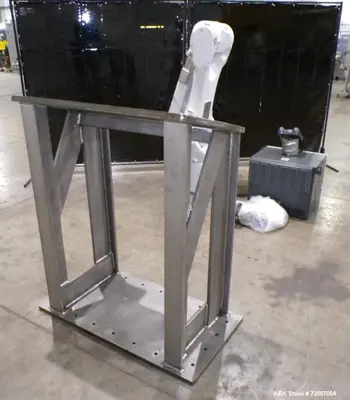 Used FANUC M20/M710 Palletizers Illinois US | Aaron Equipment #1323202