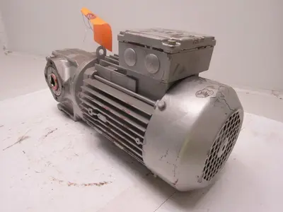 SEW-EURODRIVE SA37/T DT80N2/TF Reducer Gearmotor 1.1kW 3300RPM 277/480V  264RPM
