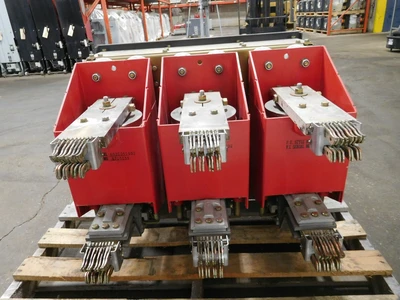 Used WESTINGHOUSE 150 VCP 1000 Circuit Breakers Ohio US | Equipment Recovery Corp. #1330488
