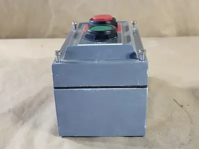 New | in-Stock ALLEN-BRADLEY 800H-2HA4RL Switchgears British Columbia CA | Lenmark #239219