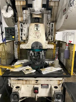 USED FEDERAL 8