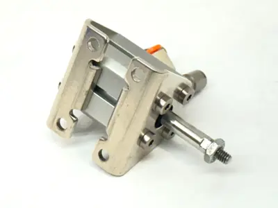 NCDQ2L16-15DM-F7PL | SMC CDQSL12NN-10DM Compact Cylinder - Used