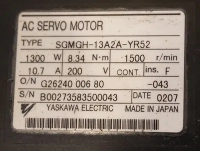 USED YASKAWA SGMGH-13A2A-YR52 AC SERVO MOTOR 1300W 1500 r/MIN SGMGH13A2AYR52