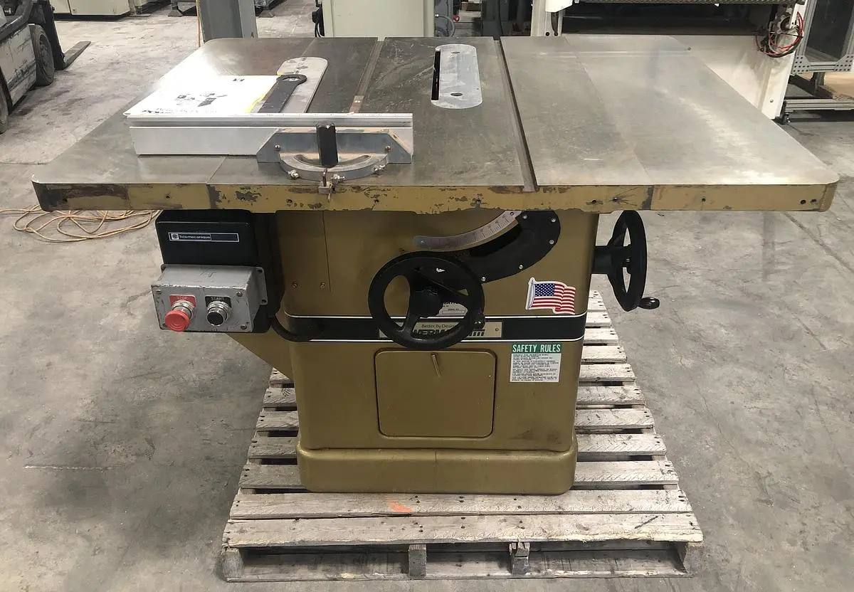 POWERMATIC 72A TABLE SAW