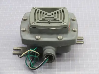 Used CROUSE-HINDS 2416 M2 Misc Electrical & Power Parts Texas US | Aucto #1308611