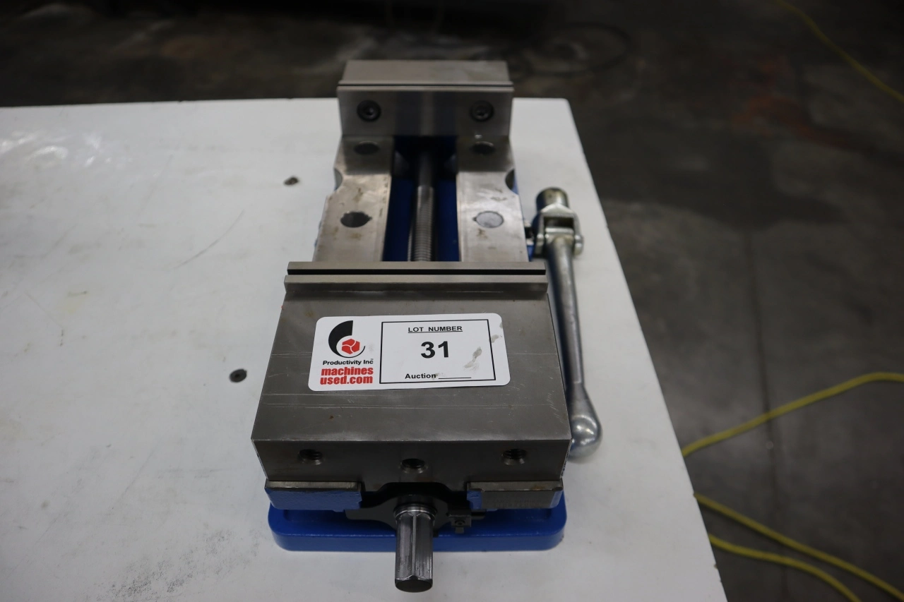 Used KURT WORKHOLDING SOLUTIONS DX6 Vises Minnesota US | Machinesused.com #1365973