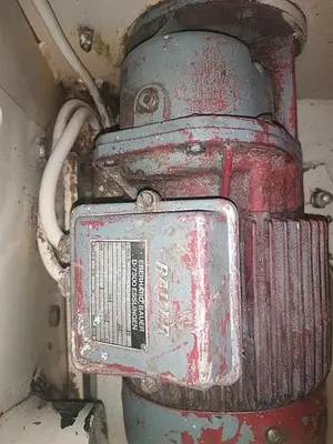 Collmann Hollow Mold Spinner with Depositor