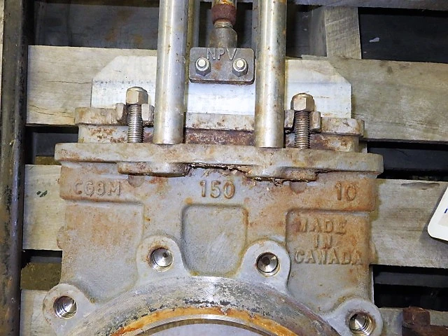 NPV 10"-150 knife gate valve with actuator