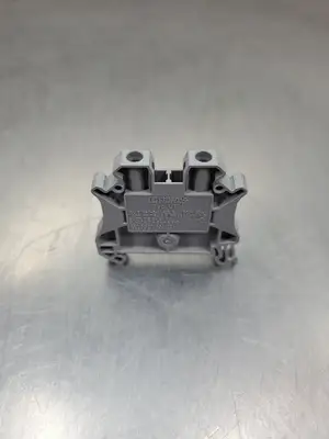 Phoenix Contact Type UT 4 Terminal Block, 600V, 30A, Lot of 10. 4A-43.1