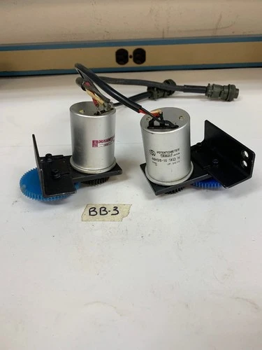 Used SAKAE TSUSHIN KOGYO Does Not Apply Linear Power Supplies | J&J Industrial Supply #543486