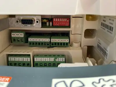 USED TELEMECANIQUE, SCHNEIDER ELECTRIC ALTIVAR 61 VFD 1.5KW 2HP 3-PHASES