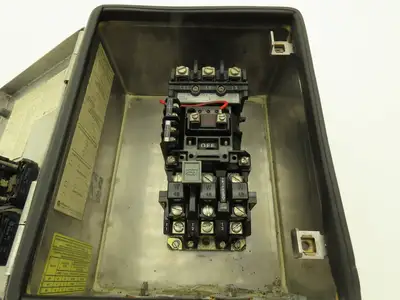 Allen-Bradley 509-ACD-1 Stainless Enclosed NEMA Motor Starter 600V 3PH