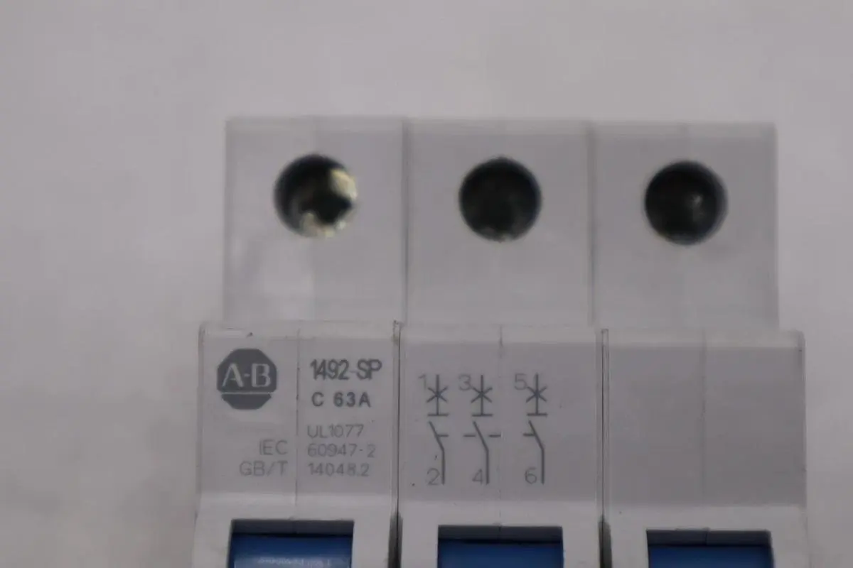 Allen Bradley 1492-SPM3C630 3 Pole Miniature Circuit Breaker STOCK B-1562