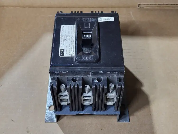 Used FEDERAL PIONEER NEG Switchgears British Columbia CA | Lenmark #409268