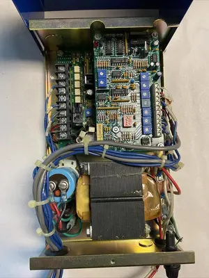 USED INDUSTRIAL DEVICES D2502B