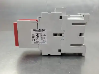 ALLEN BRADLEY 700S-CF620DC GuardMaster Contactor, 600VAC, 20A. 4E-21