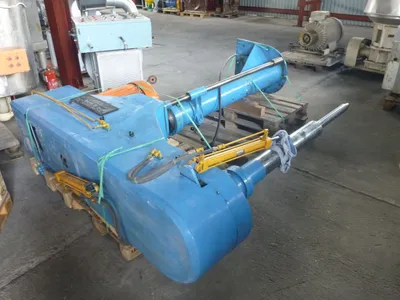 Oliver & Battle S.A. Dispermix 50 Mixer Post (Cowles Type) Europe | Perry Equipment (1)