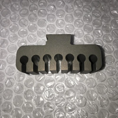 **New Fin Holders 2B2C10 QTY Of 11-FD5960-711 QTY Of 6 Fast Shipping &Warranty#