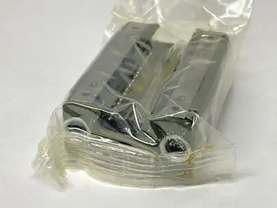 NEW THK THK SR20W1SS