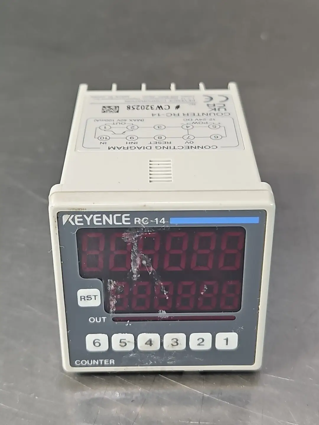 Keyence RC-14 RC14 Digital Electronic Counter Controller (BIN313)