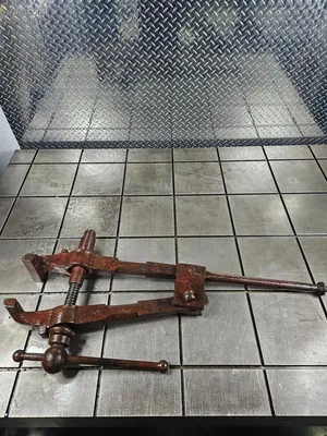 IRON CITY BLACKSMITH POST VISE Tooling | GMT (4)