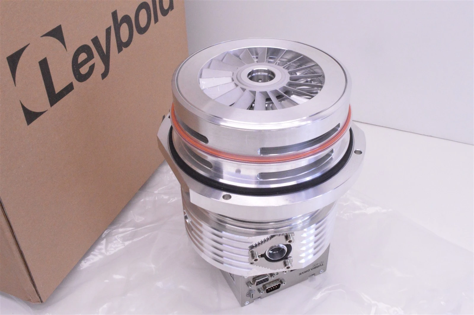 USED Leybold 800160V0021N