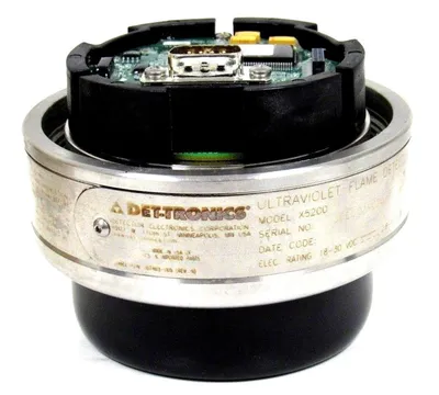 NEW DET-TRONICS 008992-001 X5200S ULTRAVIOLET FLAME DETECTOR 008992001