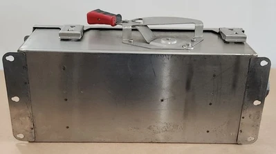 USED Square D CH363DS