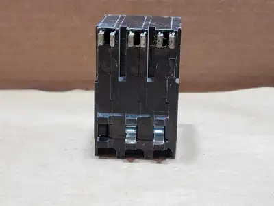 USED SQUARE D DW-6481