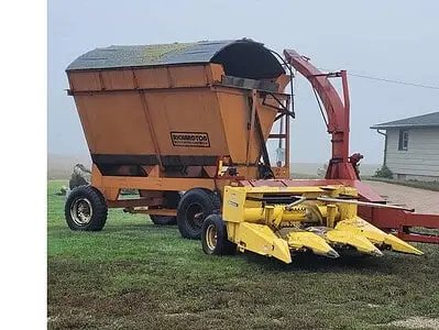 Used NEW HOLLAND FP230 Forage Harvester North Dakota US | Trustworthy Equipment #1403435