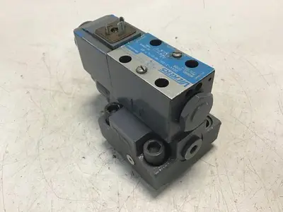 USED VICKERS DG4V-3-2AL-M-U-HL7-60