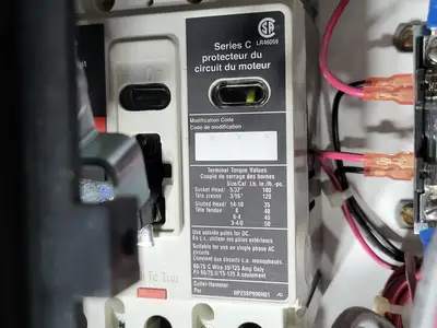 1.5 hp, 600V, 7A, 3-Ph FVNR Starter Size 1 Bucket for Freedom 2100 MCC Frame
