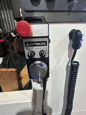 2024 KITAMURA MEDCENTER5AX Vertical Machining Centers (5-Axis or more) | Maurice Cohen (27)