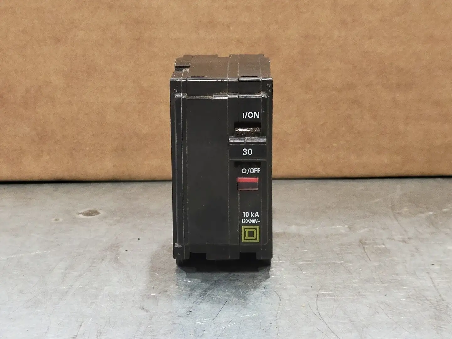 USED SQUARE D QO230