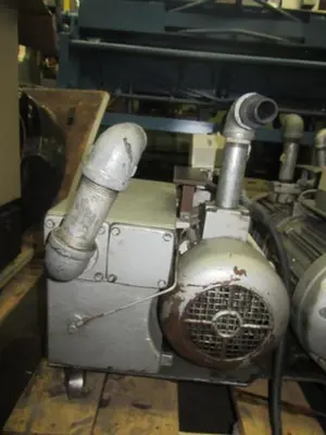 2135-310 Busch Single Stage Rotary Vane Vacuum Pump, Model RC900