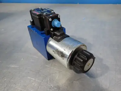 USED REXROTH 4WE10D40/CG24N9DK35L