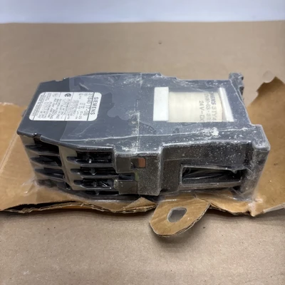 NEW Siemens SIEMENS 3TB40 17-0B