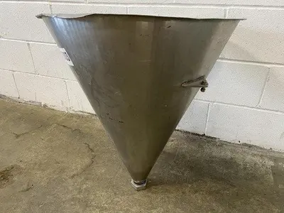 13 Gallon SS Hopper