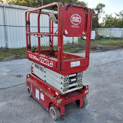USED 2017 MEC 1330SE