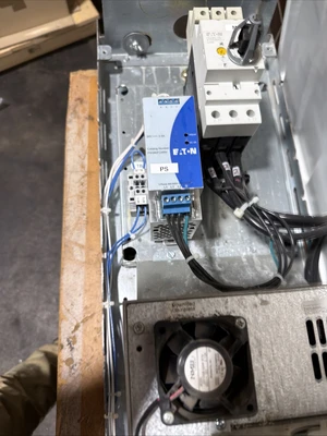 USED Johnson Controls VS3-040-4-N1B-3