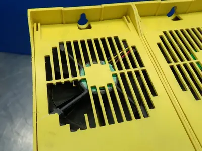 Used GE FANUC A02B0130B512 PLC Chassis Ohio US | HGR 24 #895679