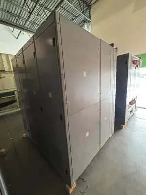 Square D 1600 Amp 2200v 700v 50ka Delta Wye Main Breaker Switchgear